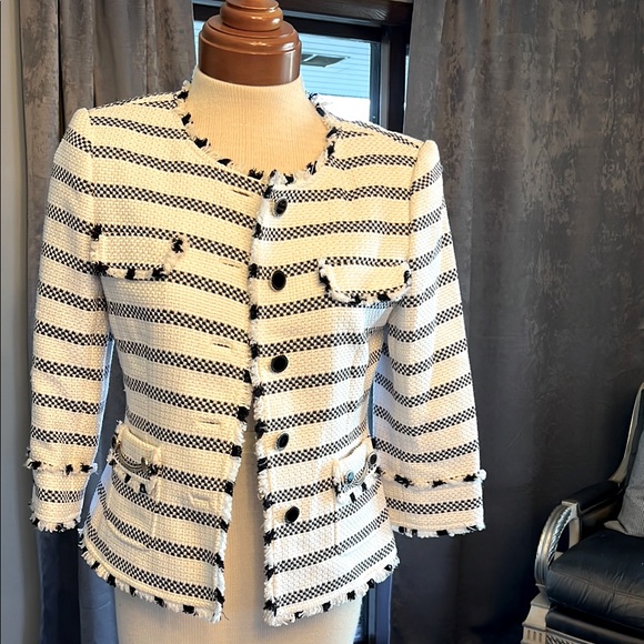 Chic Black and White Striped Women's Jacket - Picture 1 of 8